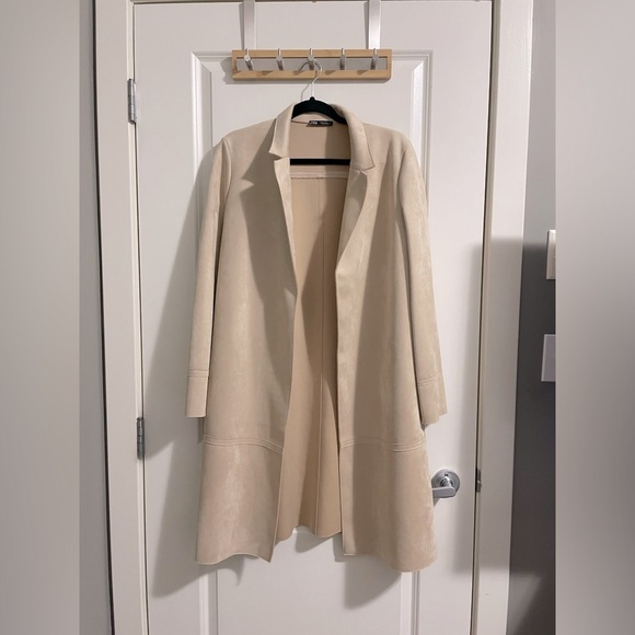 Zara Trench Coat - Picture 1 of 6
